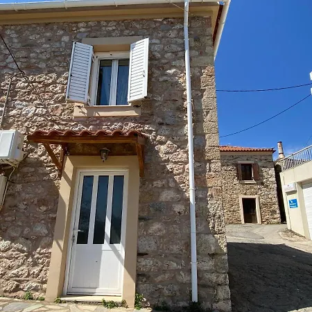 Apartment Maria Barbajonn's Stone House
