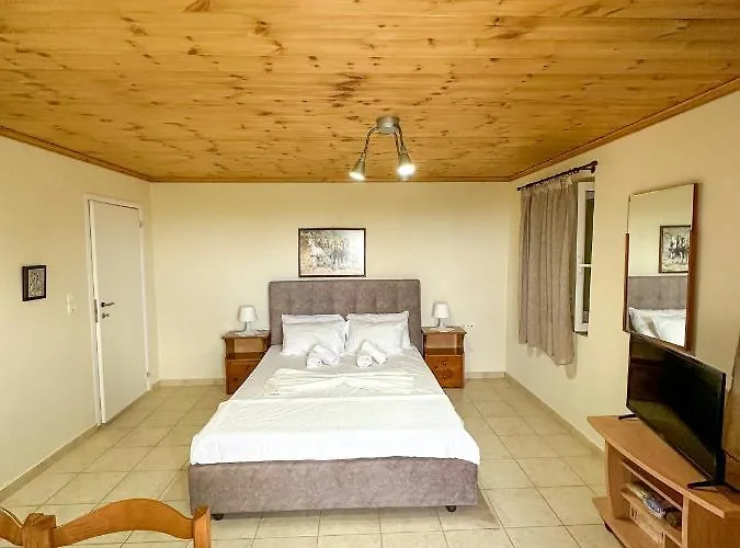 Maria Barbajonn's Stone House Appartement Foutia